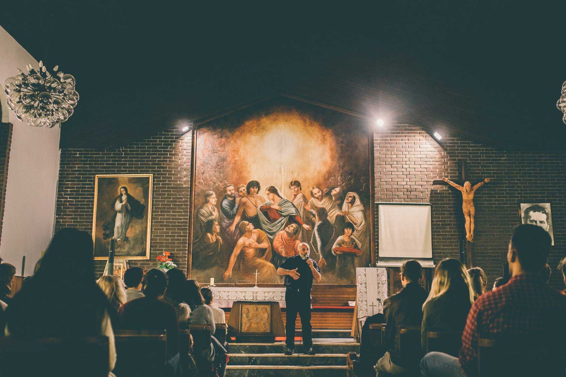 Povijest Župe Duha Svetoga - oltarna slika Crkve u Dugoratskoj ulici