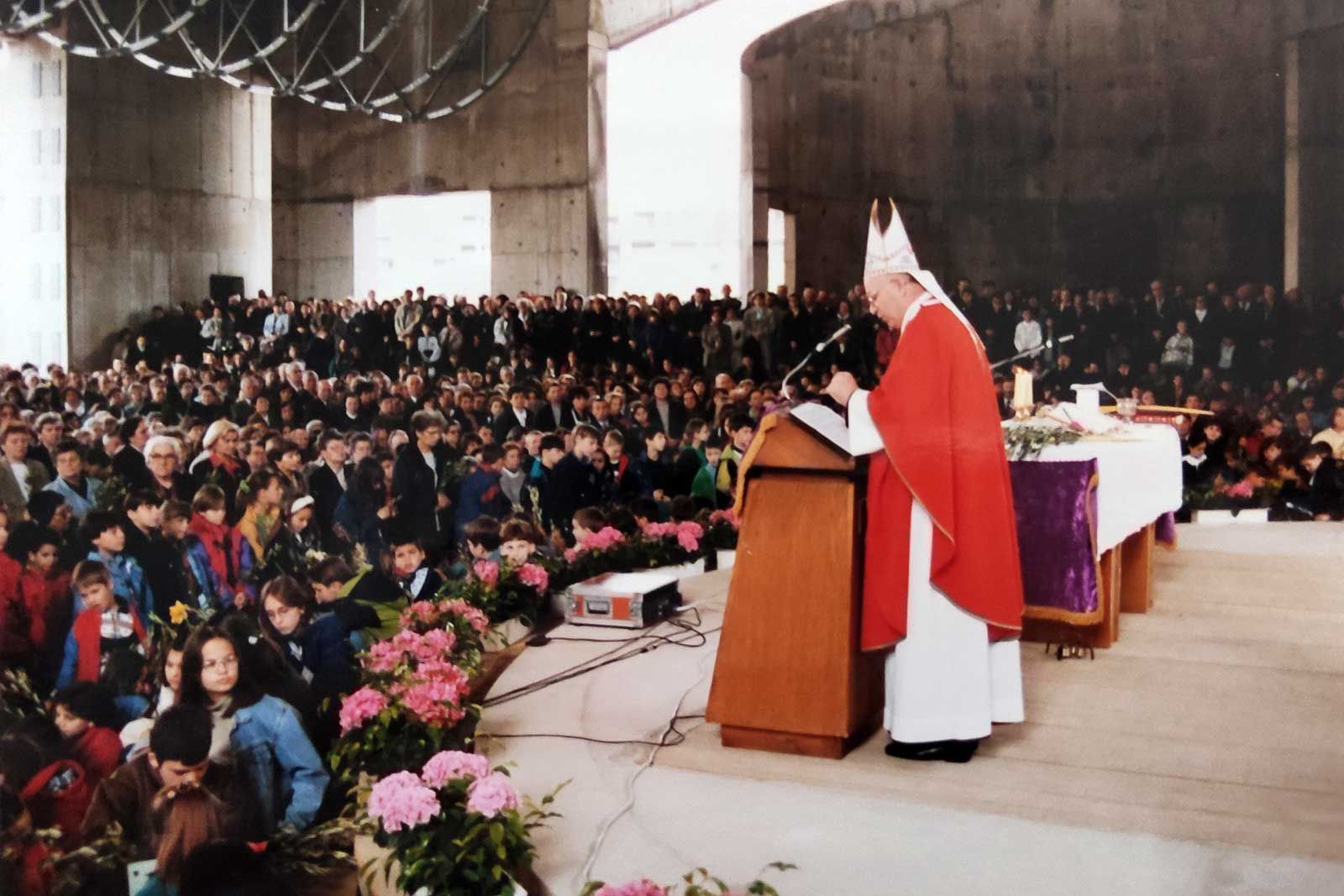 Sveta Mati Slobode - Posveta crkve